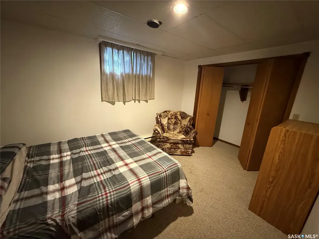 57 Eisenhower Street Redvers SK S0C 2H0