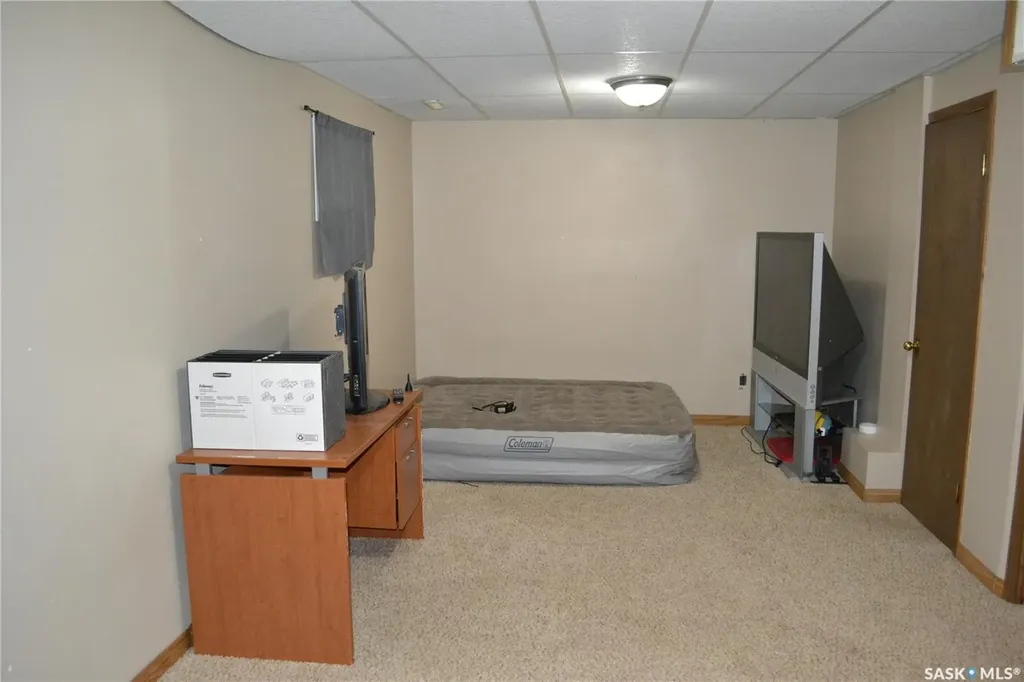 15 O'connor Crescent Kindersley SK S0L 1S1