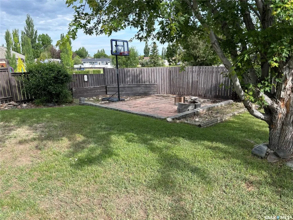 15 O'connor Crescent Kindersley SK S0L 1S1