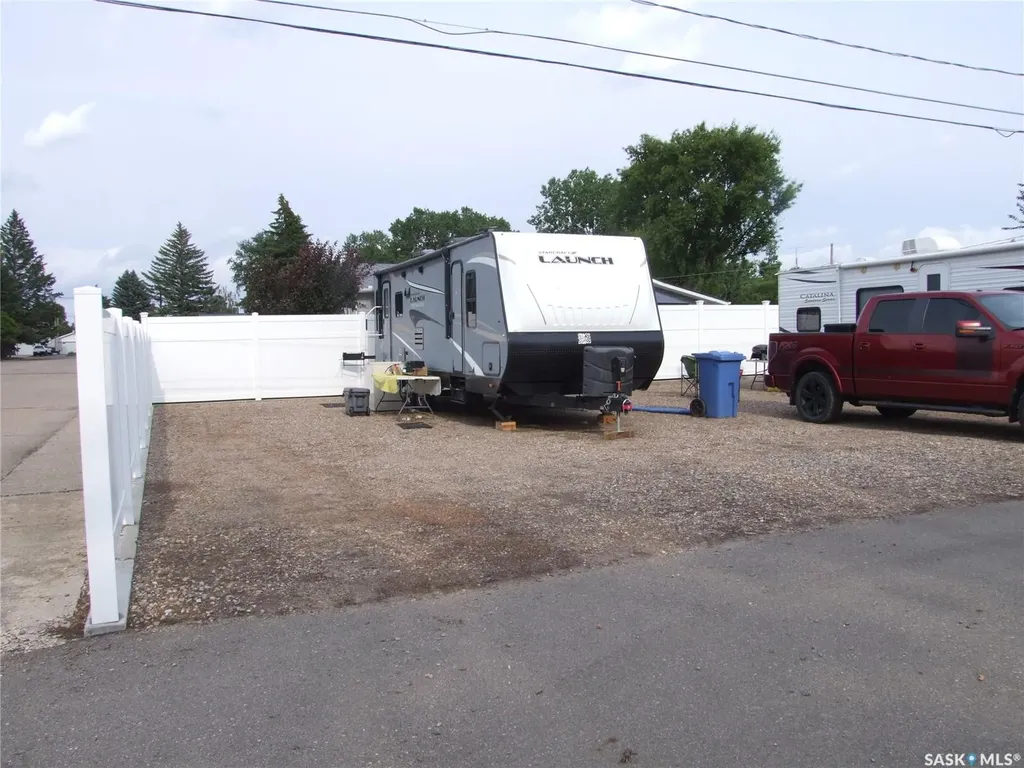 661 Maharg Avenue Burstall SK S0N 0H0