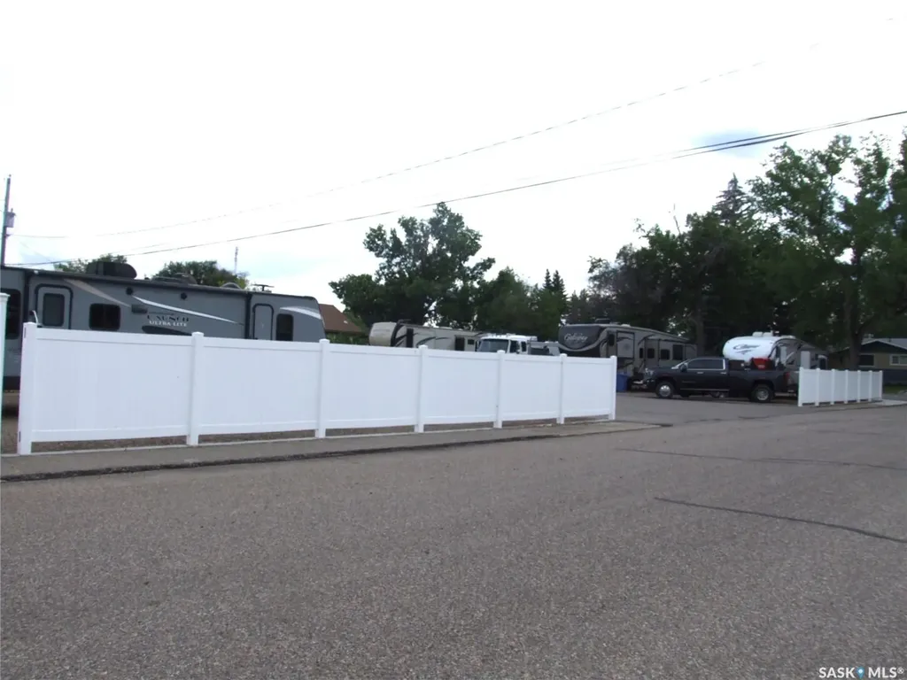 661 Maharg Avenue Burstall SK S0N 0H0