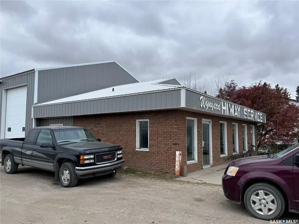 111 South Service Road Wynyard SK S0A 4T0