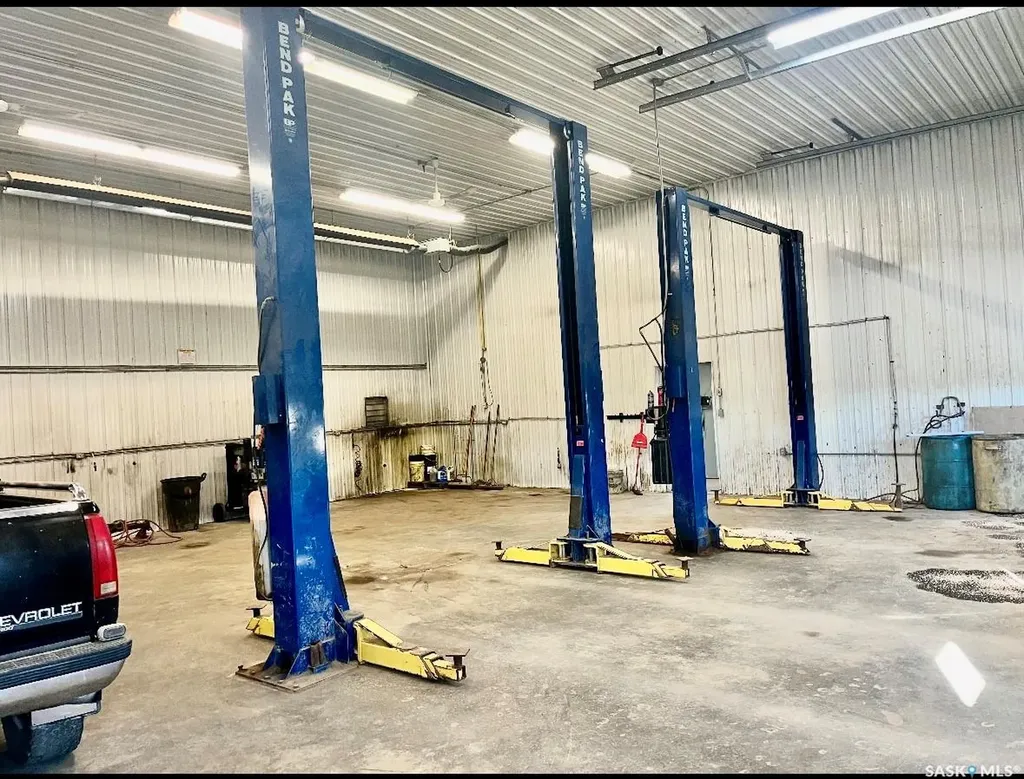 111 South Service Road Wynyard SK S0A 4T0