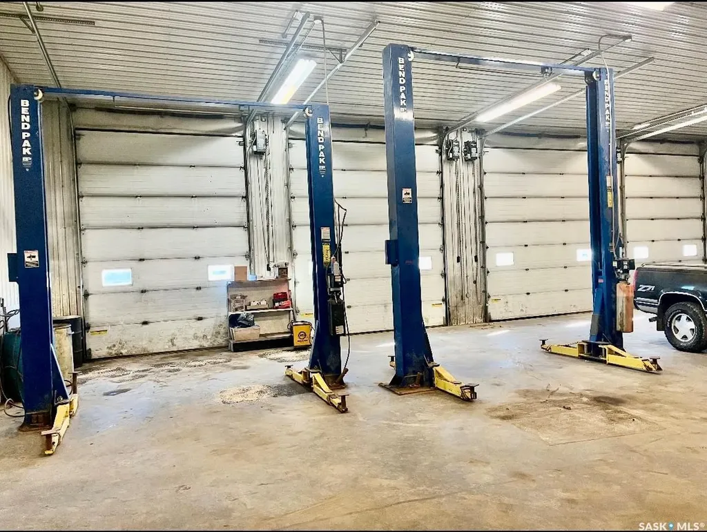 111 South Service Road Wynyard SK S0A 4T0