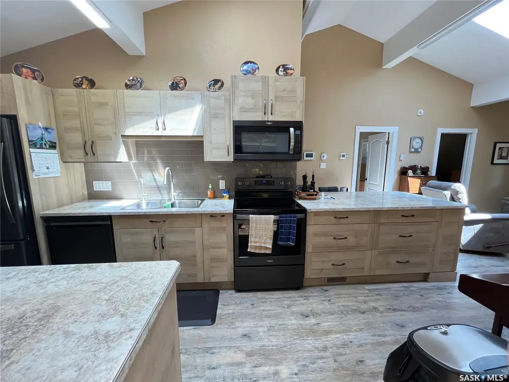 338 Ben Hope Street Cypress Hills Provincial Park SK S0N 1N0