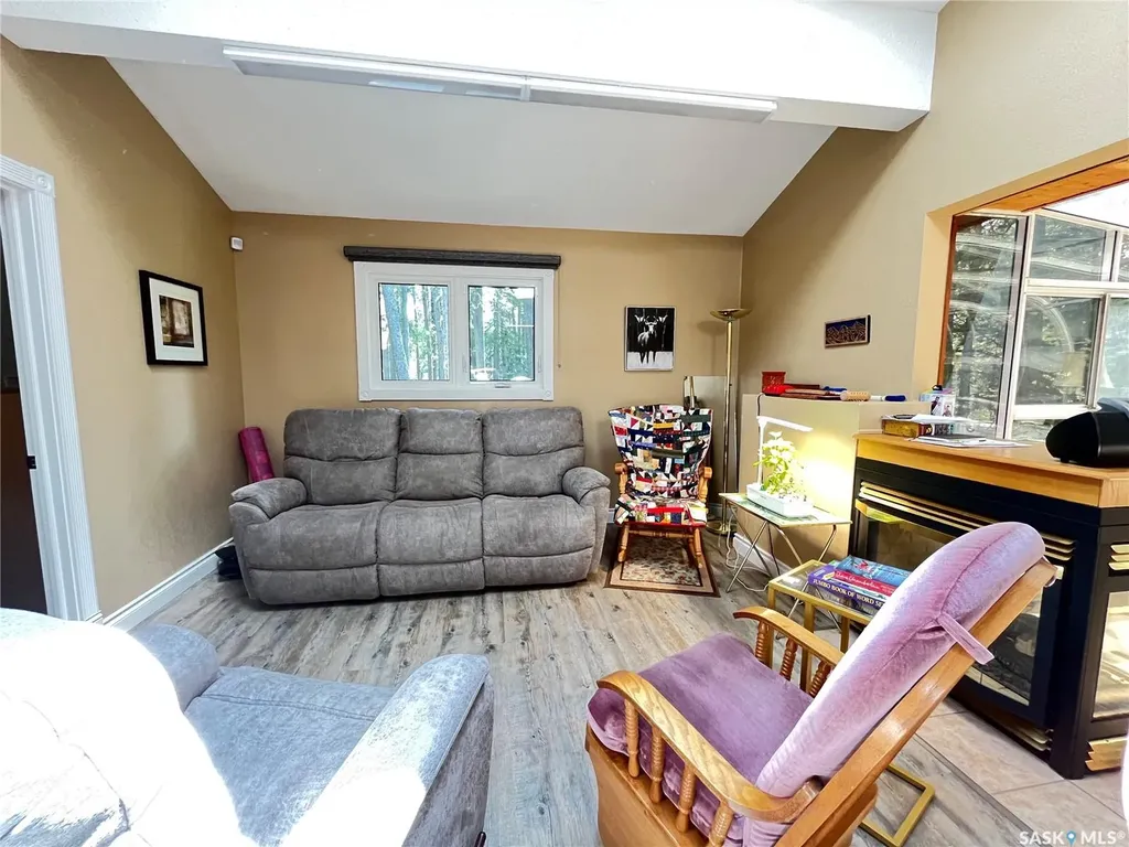 338 Ben Hope Street Cypress Hills Provincial Park SK S0N 1N0