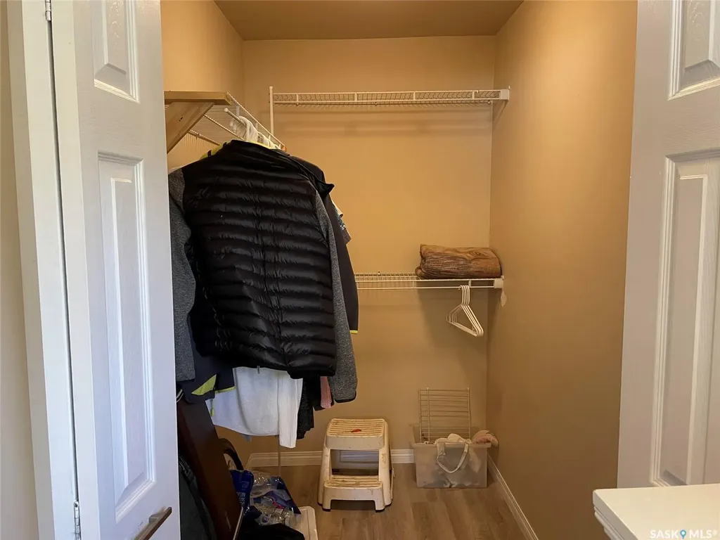 118 2nd Street E Lafleche SK S0H 2K0