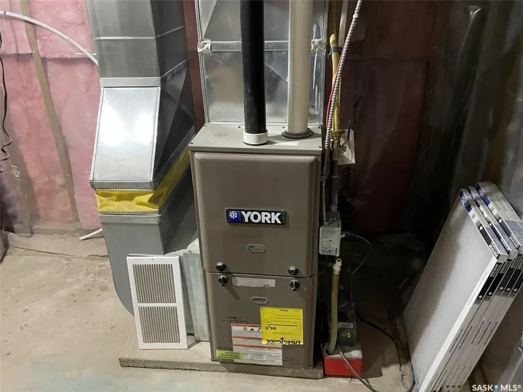 118 2nd Street E Lafleche SK S0H 2K0