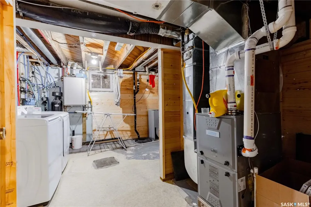 103 2nd Avenue S Goodsoil SK S0M 1A0