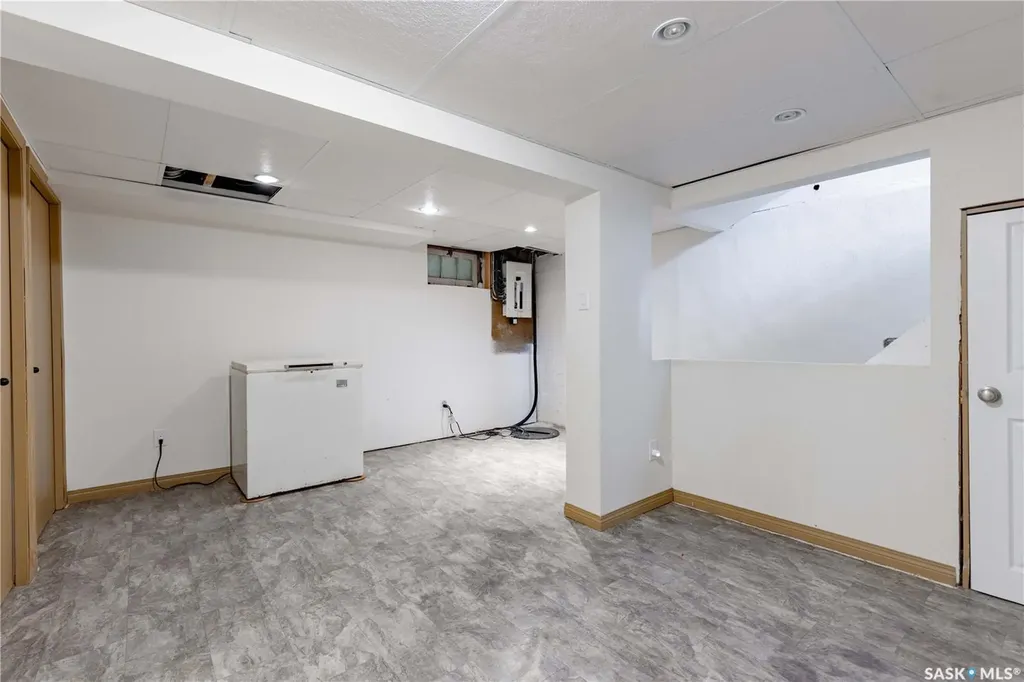 103 2nd Avenue S Goodsoil SK S0M 1A0