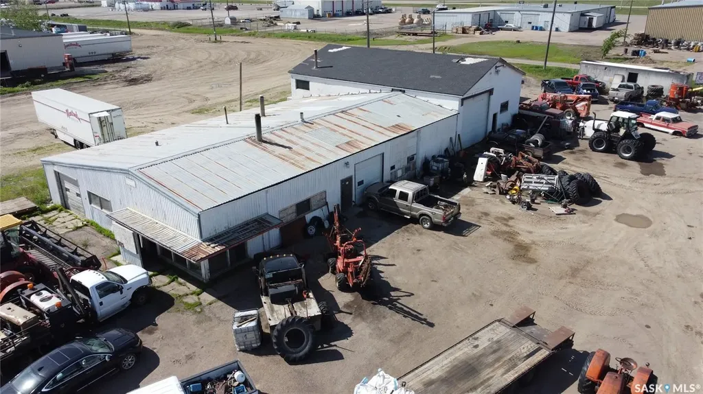 1385 Chaplin Street W Swift Current SK S9H 0H1