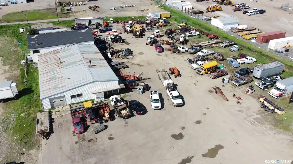 1385 Chaplin Street W Swift Current SK S9H 0H1