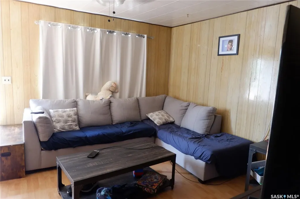 508 5th Avenue W Assiniboia SK S0H 0B0