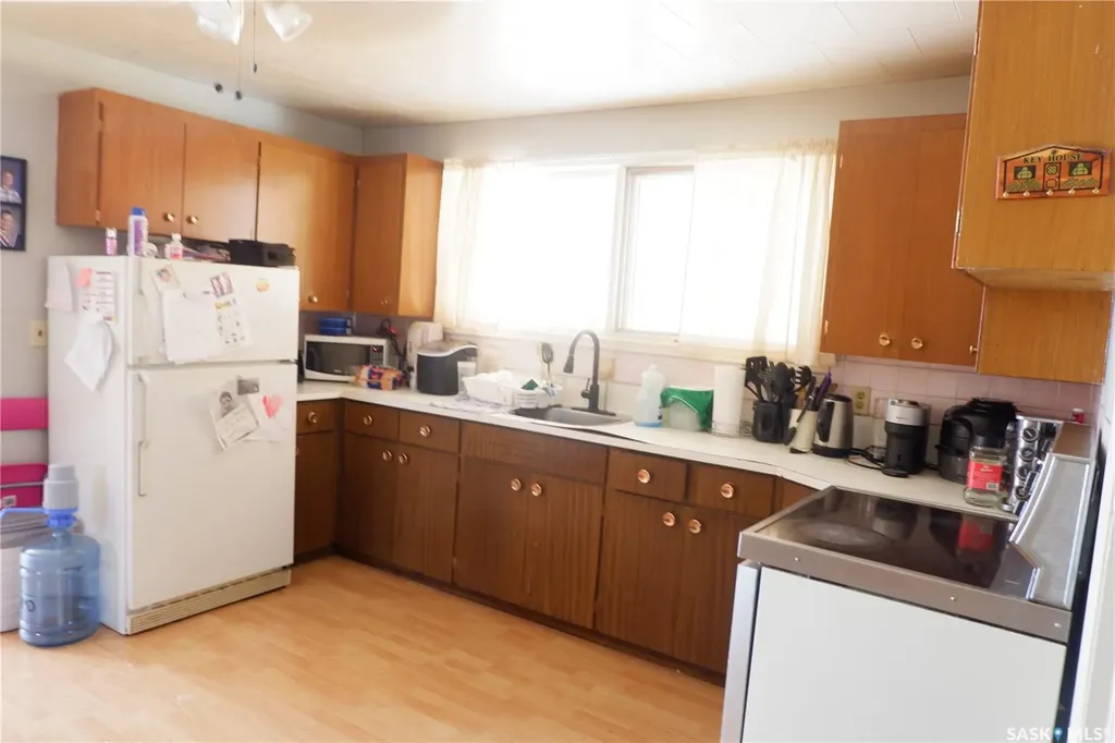 508 5th Avenue W Assiniboia SK S0H 0B0