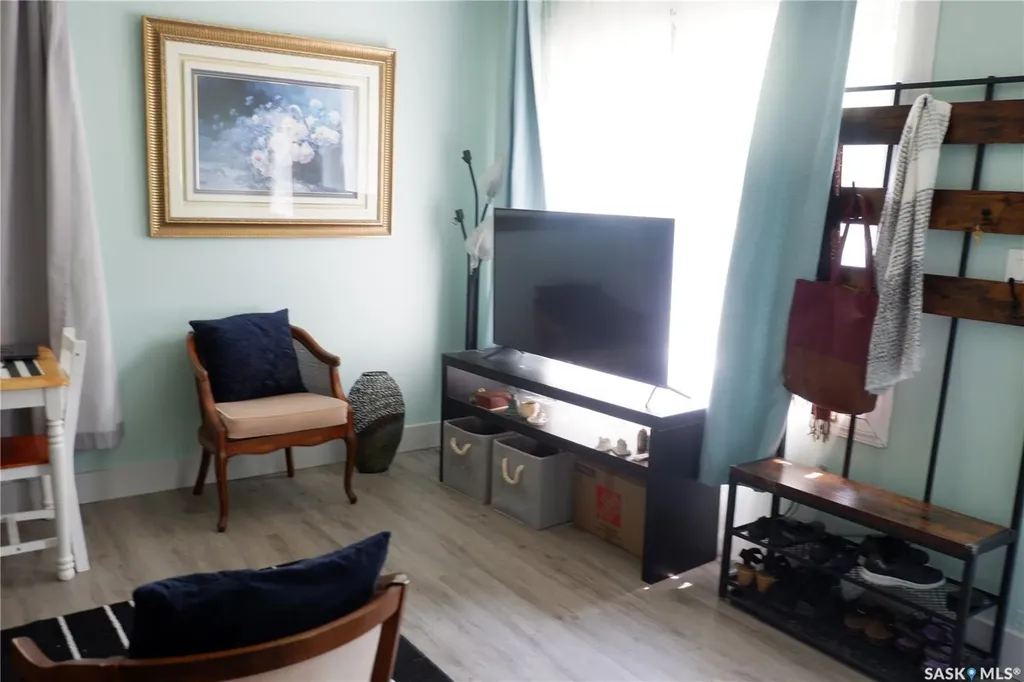 318 4th Avenue W Assiniboia SK S0H 0B0