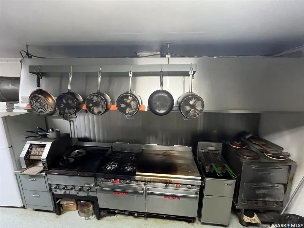 108 1st Avenue W Lintlaw SK S0A 2H0