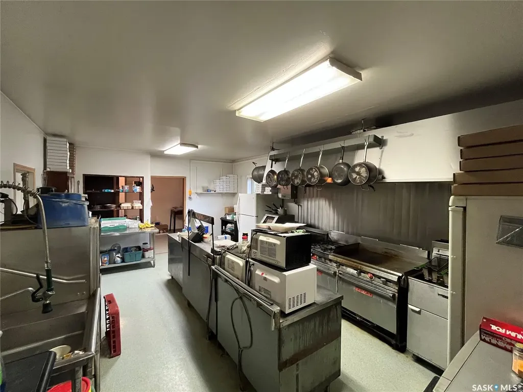 108 1st Avenue W Lintlaw SK S0A 2H0