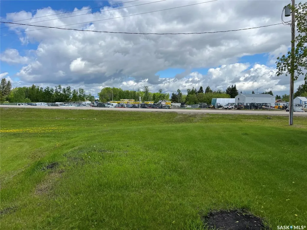 108 1st Avenue W Lintlaw SK S0A 2H0