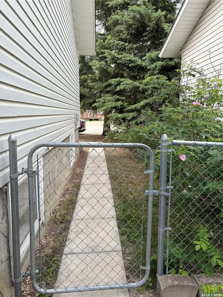 809 Main Street Big River SK S0J 0E0