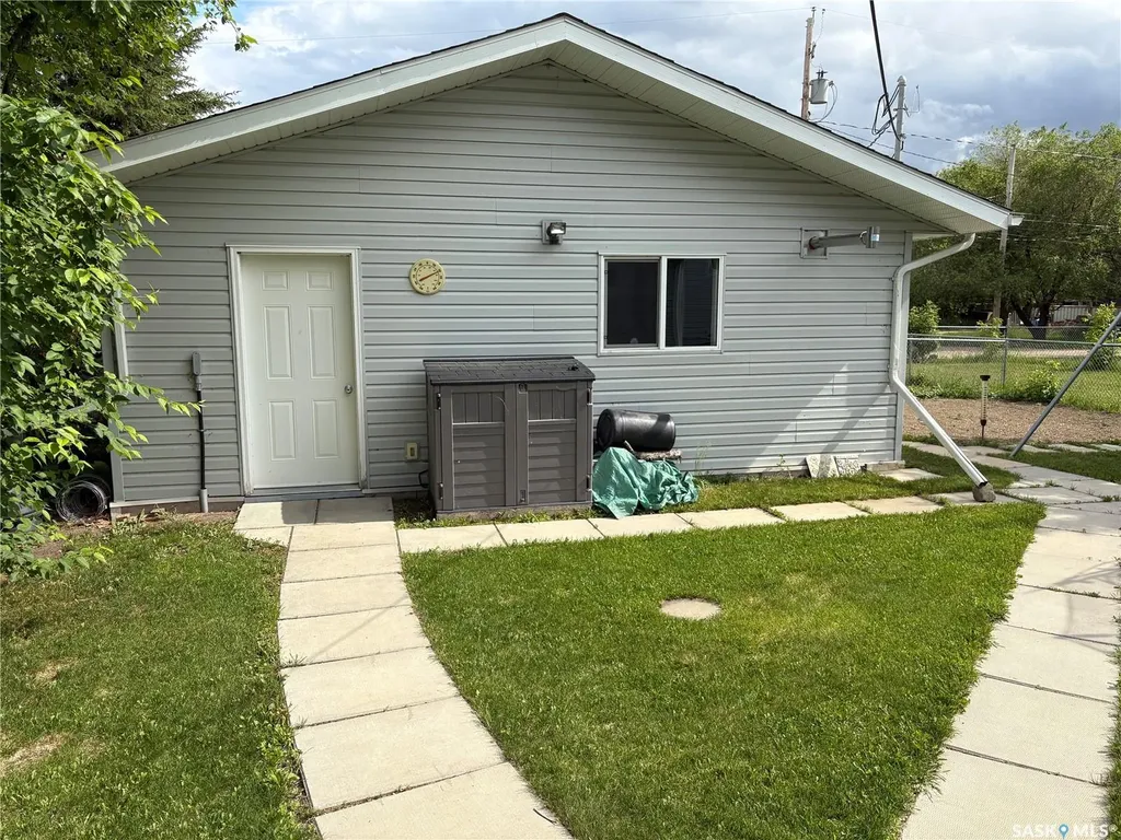 809 Main Street Big River SK S0J 0E0