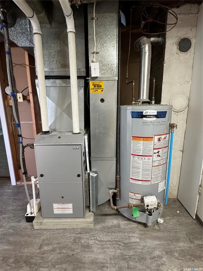 108 7th Avenue W Biggar SK S0K 0M0