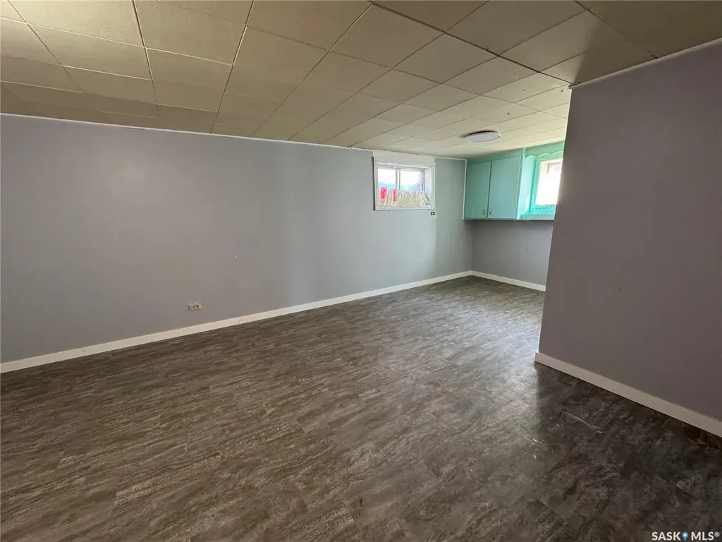 108 7th Avenue W Biggar SK S0K 0M0