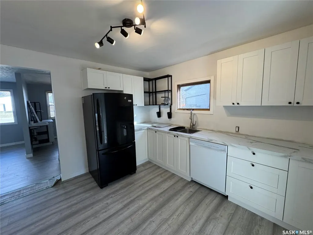 108 7th Avenue W Biggar SK S0K 0M0