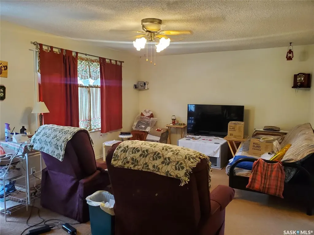 3160 Rutland Avenue Gull Lake SK S0N 1A0