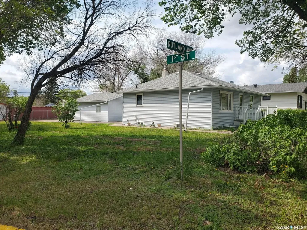 3160 Rutland Avenue Gull Lake SK S0N 1A0