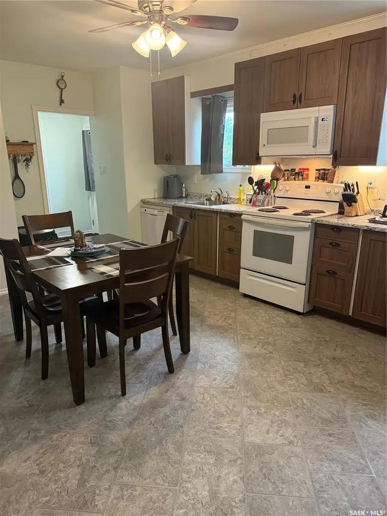 202 Maxwell Street Kamsack SK S0A 1S0