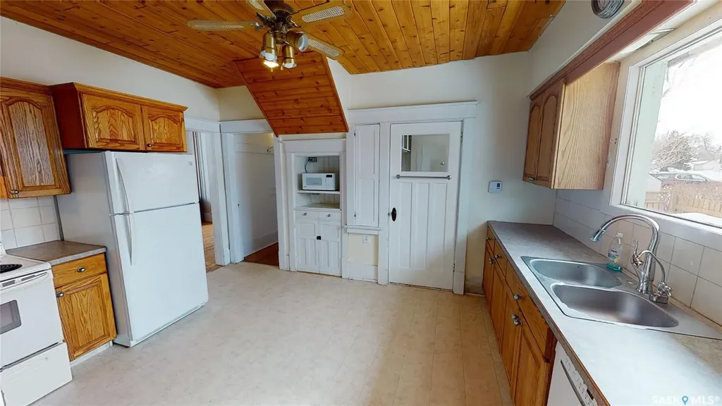 215 Main Street Arcola SK S0C 0G0