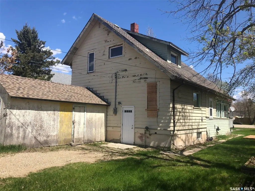 215 Main Street Arcola SK S0C 0G0