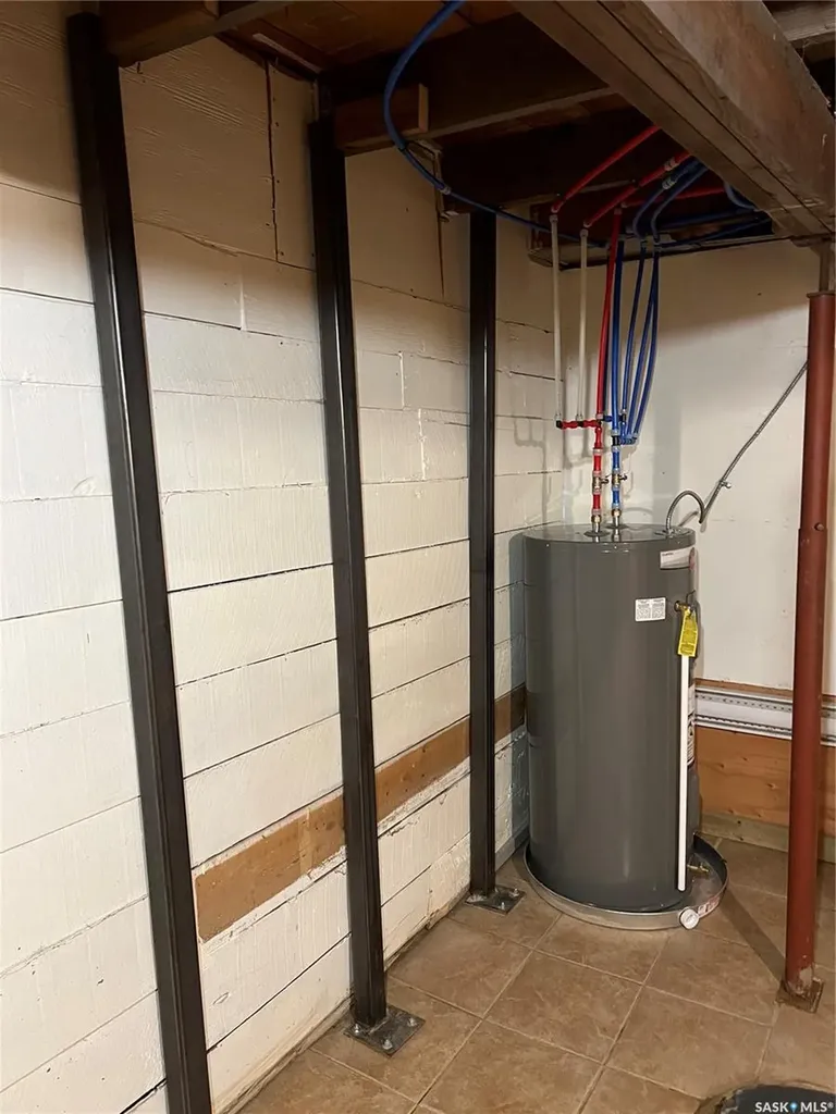 241 Manitoba Avenue Kerrobert SK S0L 1R0