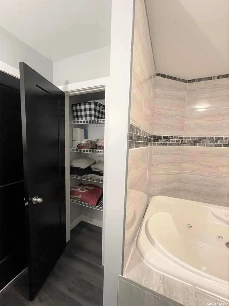 701 Bay Street Hudson Bay SK S0E 0Y0