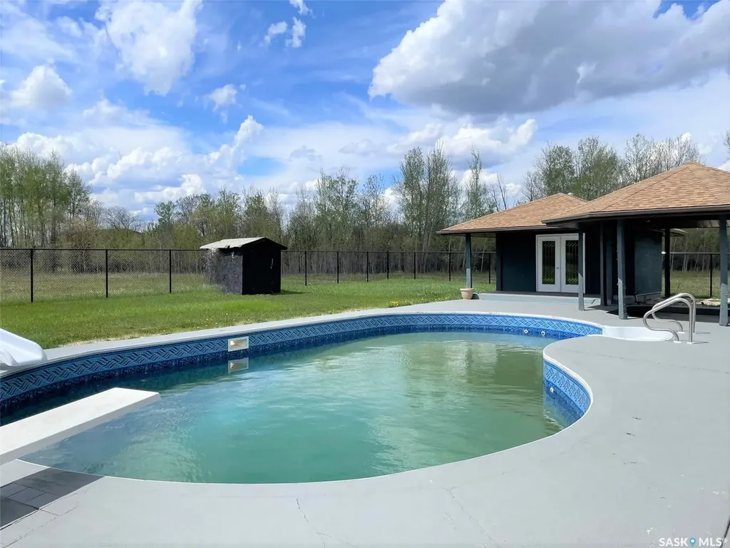 701 Bay Street Hudson Bay SK S0E 0Y0