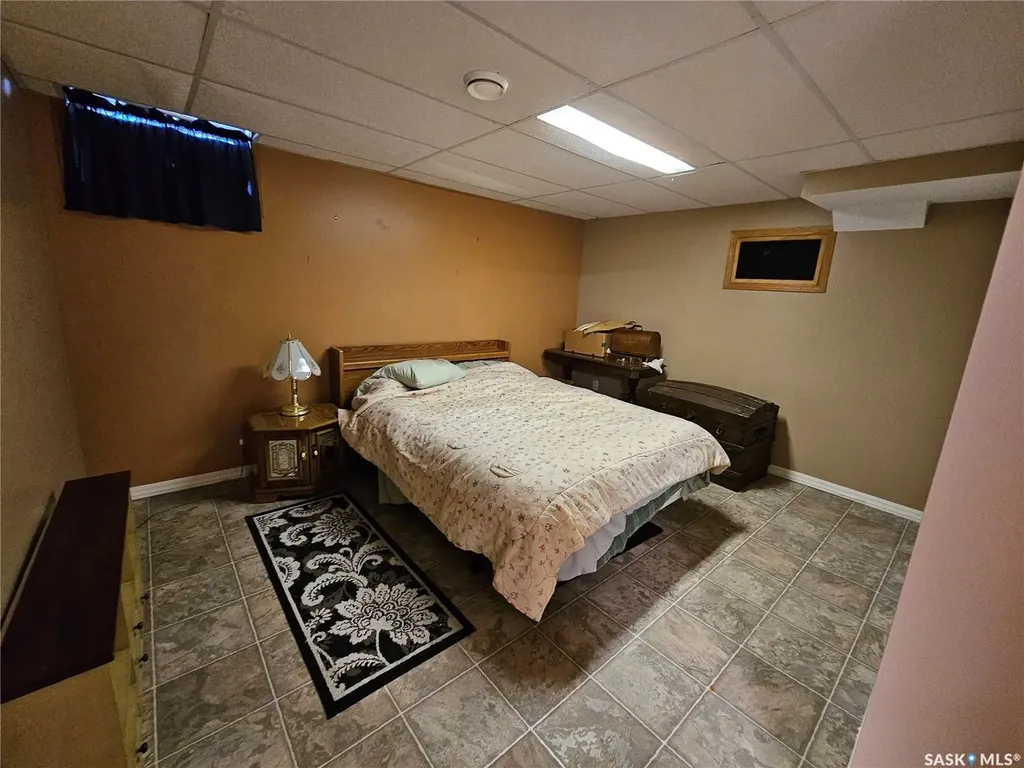 132 10th Avenue E Unity SK S0K 4L0
