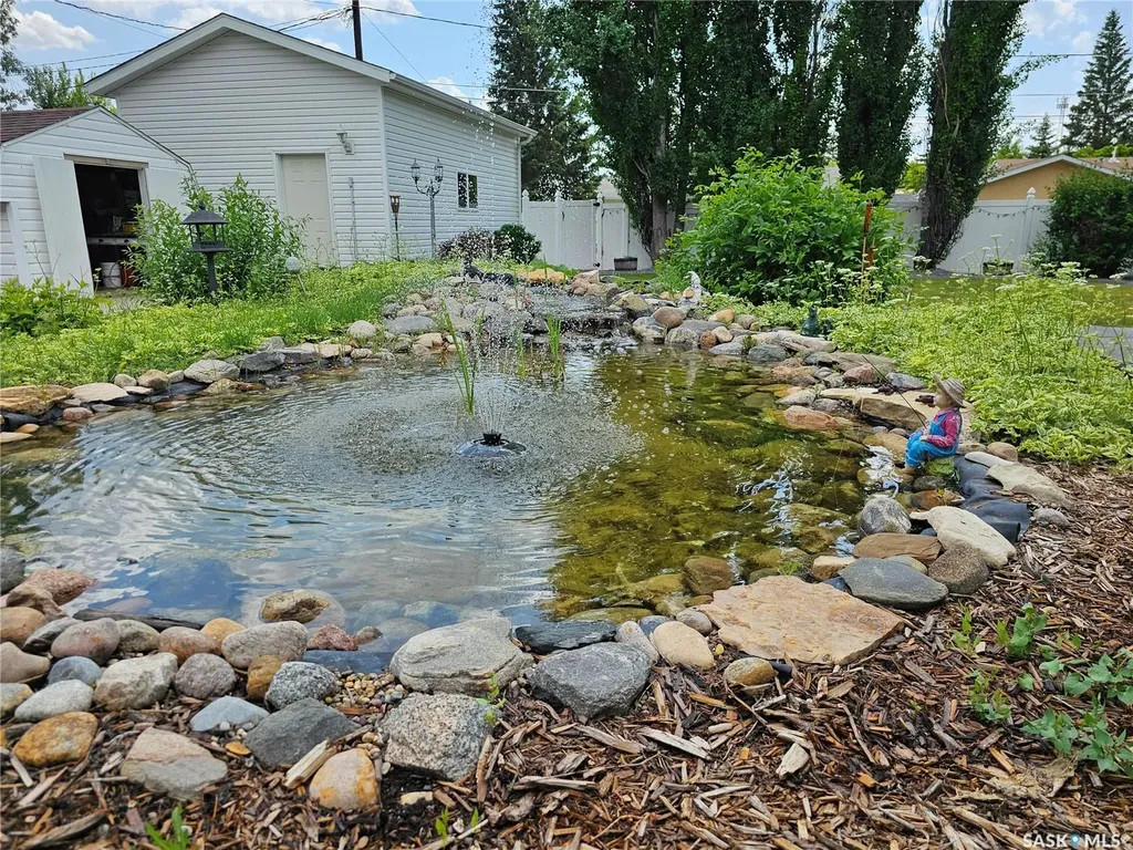 132 10th Avenue E Unity SK S0K 4L0