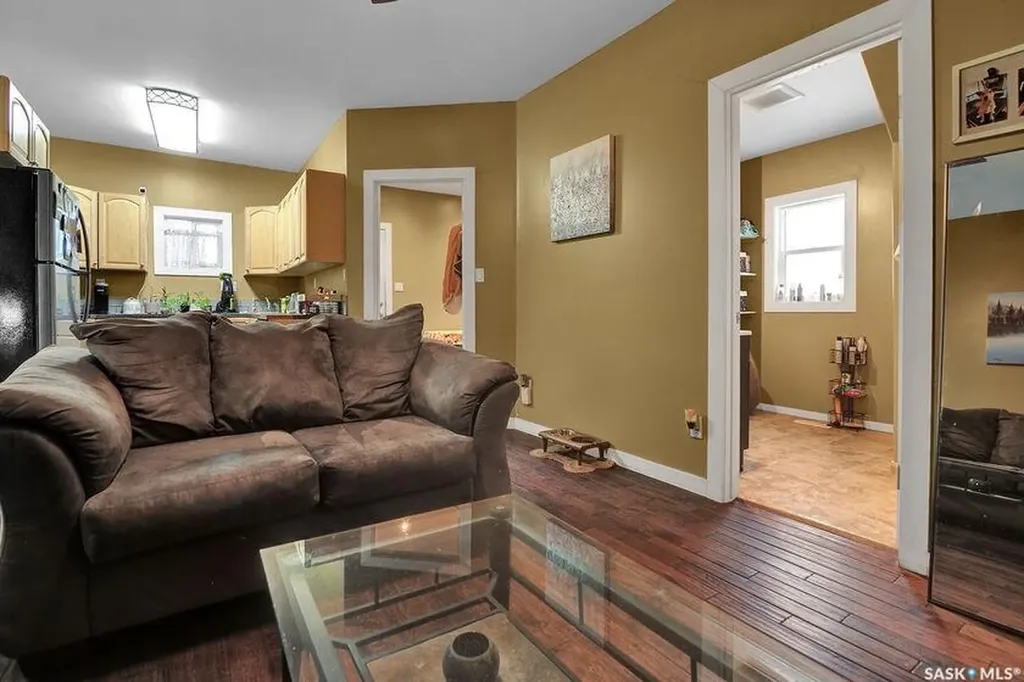 2258 Osler Street Regina SK S4P 1W8