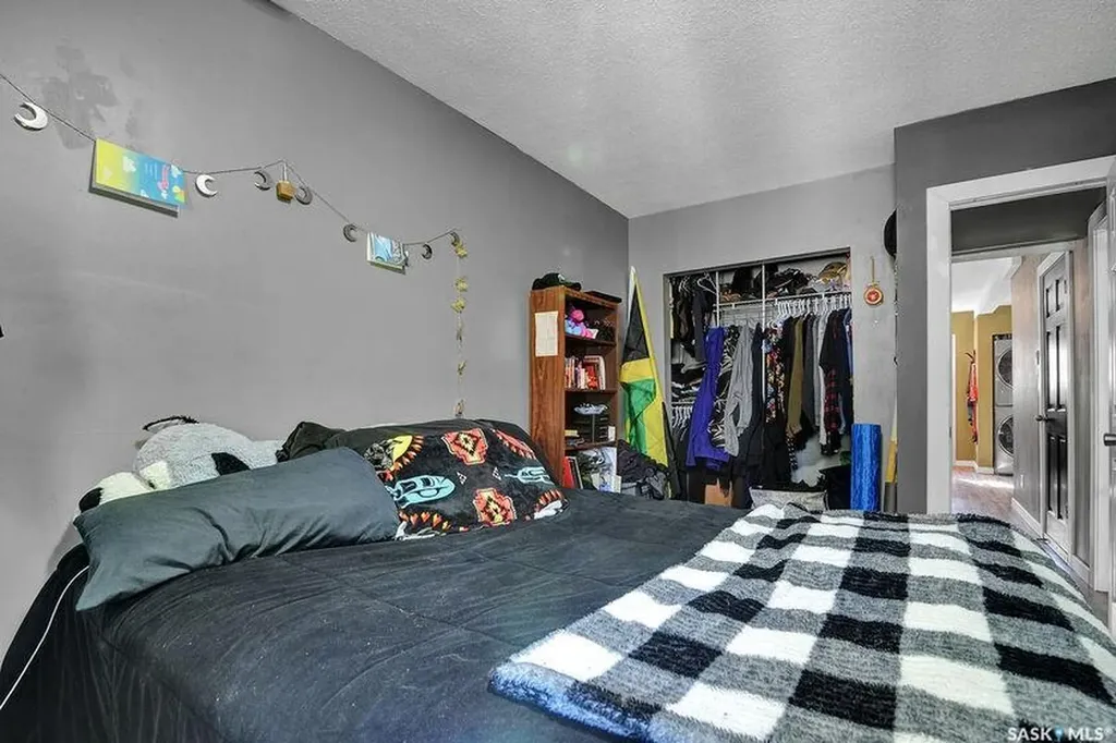 2258 Osler Street Regina SK S4P 1W8