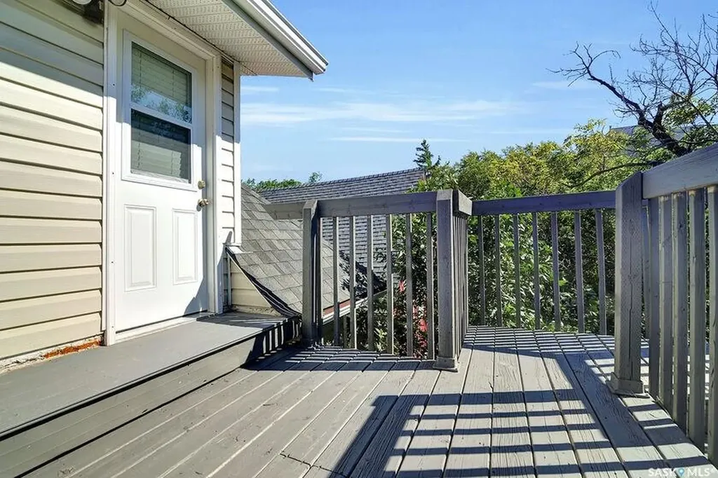 2258 Osler Street Regina SK S4P 1W8