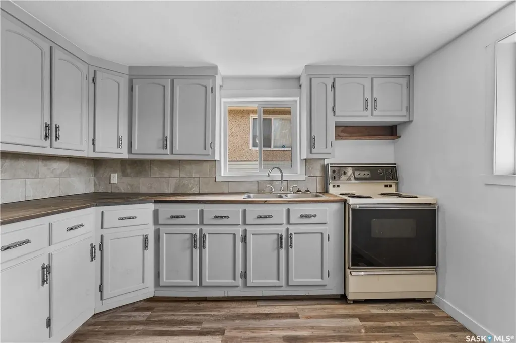 368 Rose Street Regina SK S4R 1Z1