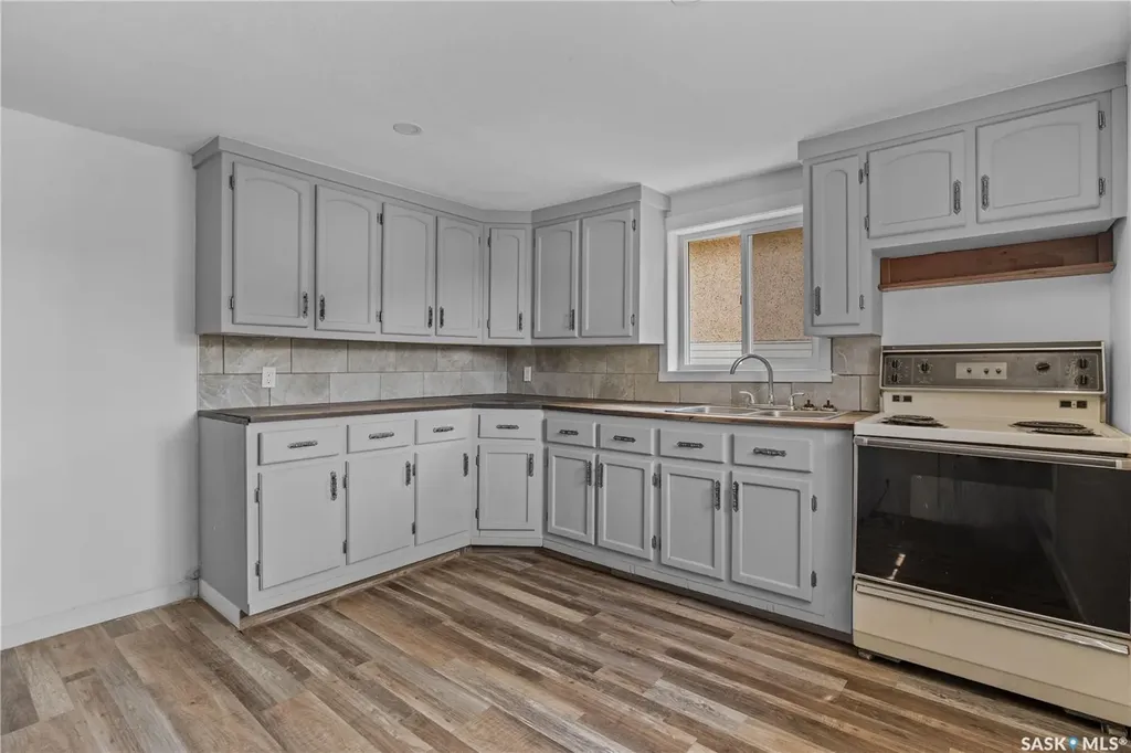 368 Rose Street Regina SK S4R 1Z1