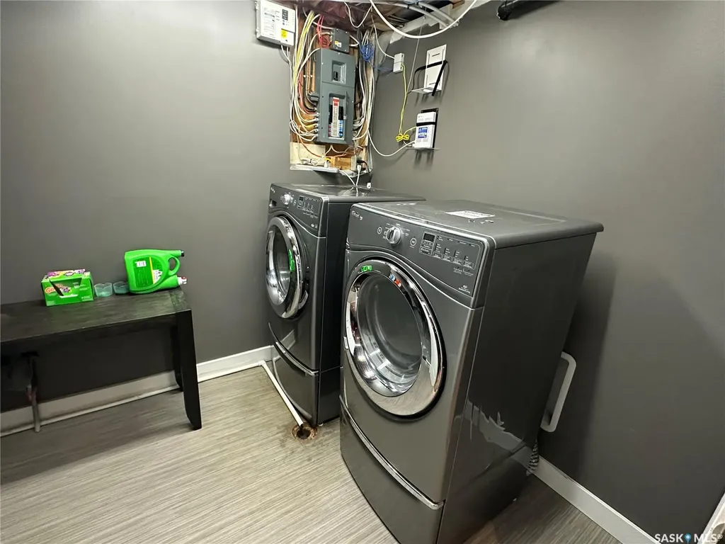 320 Government Road Weyburn SK S4H 2A8