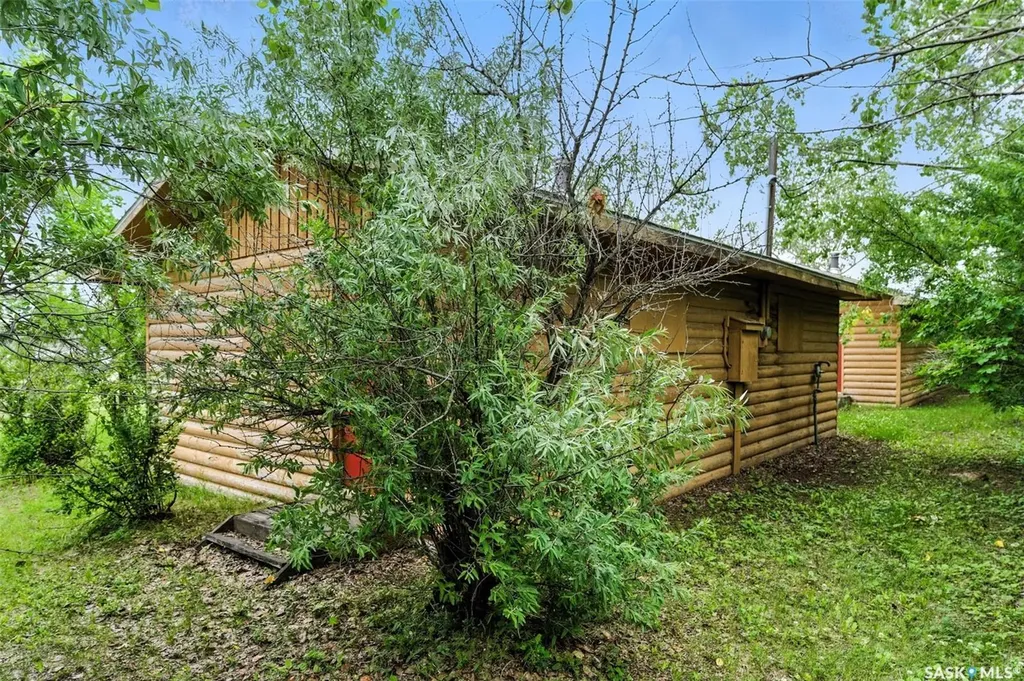 602-620 Lake Avenue Manitou Beach SK S0K 4T1