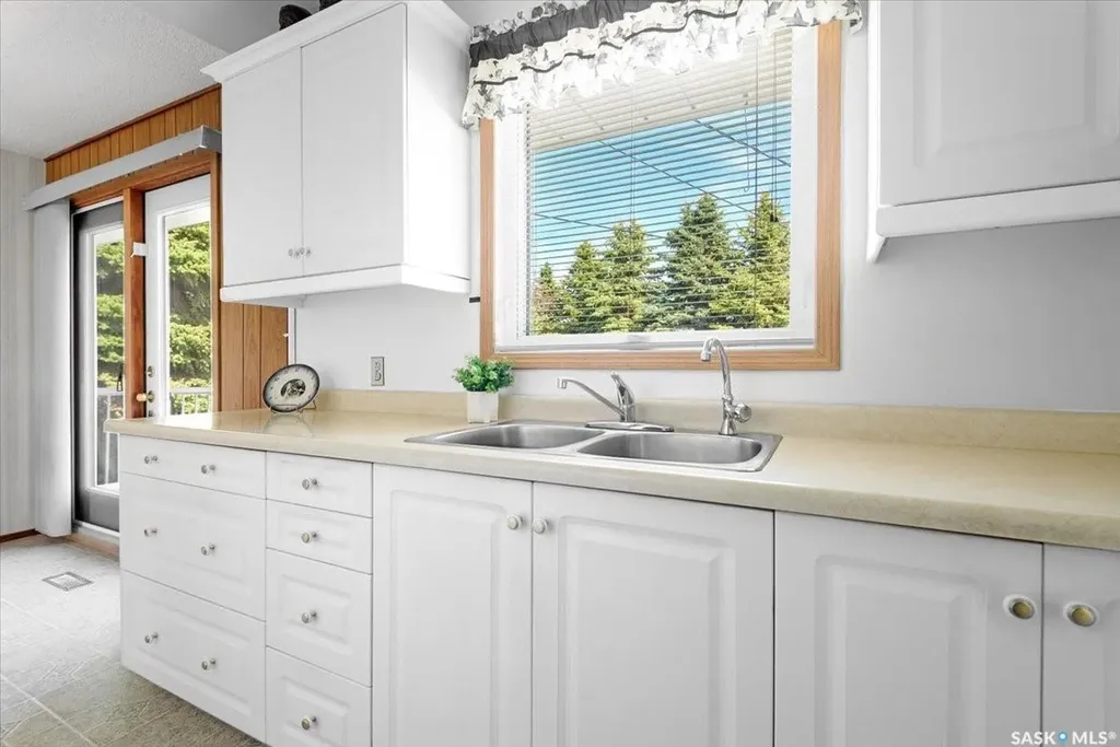 109 Charles Crescent Balcarres SK S0G 0C0