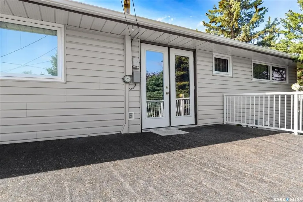 109 Charles Crescent Balcarres SK S0G 0C0