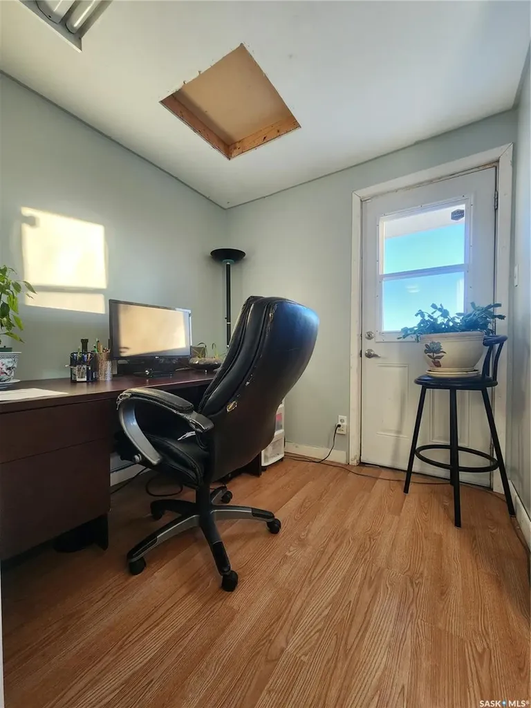 101 Centre Street Frontier SK S0N 0W0