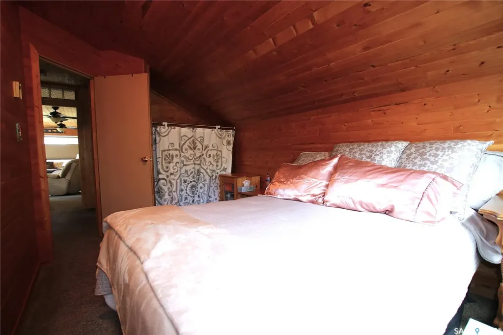 910 Sunset Crescent Good Lake Rm No. 274 SK S0A 0L0