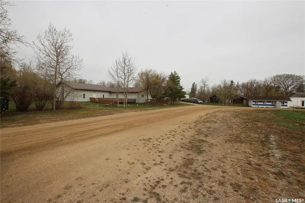 910 Sunset Crescent Good Lake Rm No. 274 SK S0A 0L0