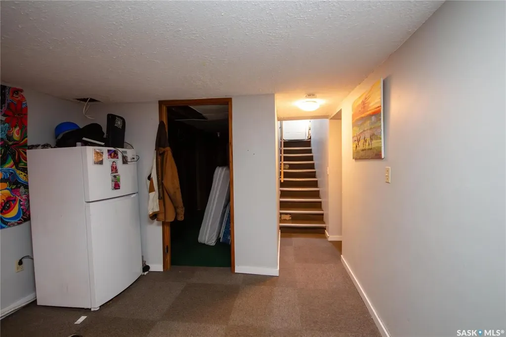 52 22nd Street Battleford SK S0M 0E0